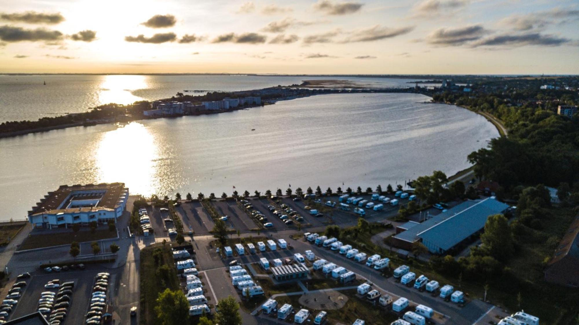 " Steilkuestenblick" Fp, L-10-7 Heiligenhafen Extérieur photo